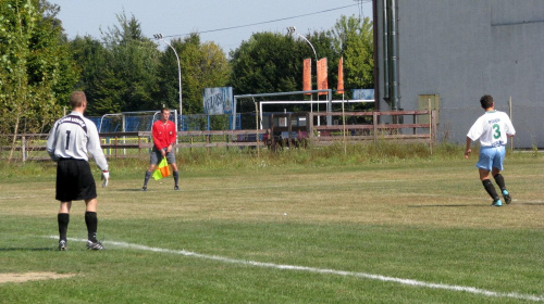 goń Leżajsk - Stal Mielec II (1:0), 17.09.2011 r. - II liga podkarpacka juniorów starszych #juniorzy #lezajsk #lezajsktm #leżajsk #mielec #PiłkaNożna #pogon #pogoń #PogońLeżajsk #sport #stal #StalMielec