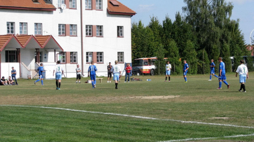 goń Leżajsk - Stal Mielec II (1:0), 17.09.2011 r. - II liga podkarpacka juniorów starszych #juniorzy #lezajsk #lezajsktm #leżajsk #mielec #PiłkaNożna #pogon #pogoń #PogońLeżajsk #sport #stal #StalMielec