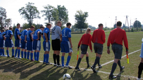 goń Leżajsk - Stal Mielec II (1:0), 17.09.2011 r. - II liga podkarpacka juniorów starszych #juniorzy #lezajsk #lezajsktm #leżajsk #mielec #PiłkaNożna #pogon #pogoń #PogońLeżajsk #sport #stal #StalMielec