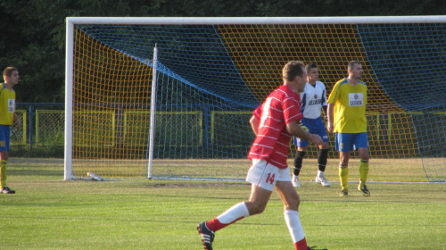 Pogoń Leżajsk - Cosmos Nowotaniec (2:1), 17.09.2011 r. - IV liga podkarpacka #CosmosNowotaniec #IVLiga #lezajsk #lezajsktm #leżajsk #nowotaniec #PiłkaNożna #pogon #pogoń #PogońLeżajsk #sport