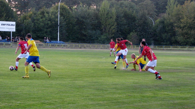 Pogoń Leżajsk - Cosmos Nowotaniec (2:1), 17.09.2011 r. - IV liga podkarpacka #CosmosNowotaniec #IVLiga #lezajsk #lezajsktm #leżajsk #nowotaniec #PiłkaNożna #pogon #pogoń #PogońLeżajsk #sport