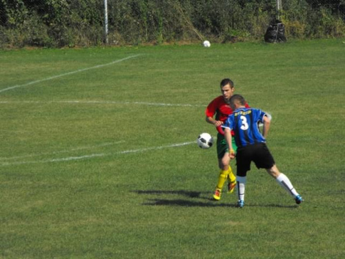 Beskid Żegocina vs Raba Niedary
0:1 #beskid #żegocinaraba #niedary #mecz #piłka #nożna #bramka