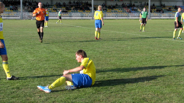 Crasnovia Krasne - Pogoń Leżajsk (3:0), 24.09.2011 r. - IV liga podkarpacka #crasnovia #CrasnoviaKrasne #IVLiga #krasne #lezajsk #lezajsktm #leżajsk #PiłkaNożna #pogon #pogoń #PogońLeżajsk #seniorzy #sport