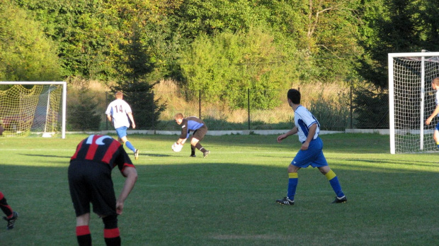 Grodziszczanka - Pogoń Leżajsk (0:3), 28.09.2011 r. - II runda okręgowego Pucharu Polski #GrodziszczankaGrodziskoDolne #lezajsk #lezajsktm #leżajsk #PiłkaNożna #pogon #pogoń #PogońLeżajsk #seniorzy #sport