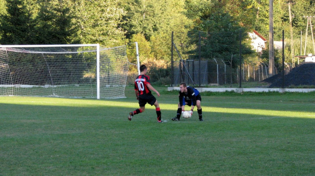 Grodziszczanka - Pogoń Leżajsk (0:3), 28.09.2011 r. - II runda okręgowego Pucharu Polski #GrodziszczankaGrodziskoDolne #lezajsk #lezajsktm #leżajsk #PiłkaNożna #pogon #pogoń #PogońLeżajsk #seniorzy #sport