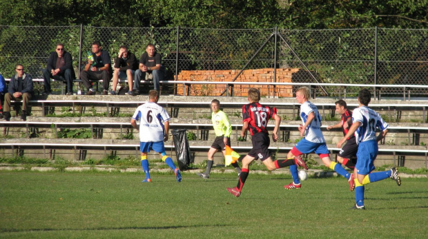 Grodziszczanka - Pogoń Leżajsk (0:3), 28.09.2011 r. - II runda okręgowego Pucharu Polski #GrodziszczankaGrodziskoDolne #lezajsk #lezajsktm #leżajsk #PiłkaNożna #pogon #pogoń #PogońLeżajsk #seniorzy #sport