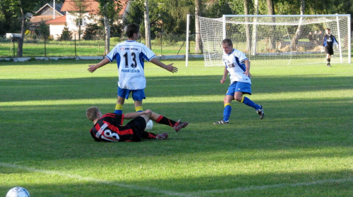 Grodziszczanka - Pogoń Leżajsk (0:3), 28.09.2011 r. - II runda okręgowego Pucharu Polski #GrodziszczankaGrodziskoDolne #lezajsk #lezajsktm #leżajsk #PiłkaNożna #pogon #pogoń #PogońLeżajsk #seniorzy #sport