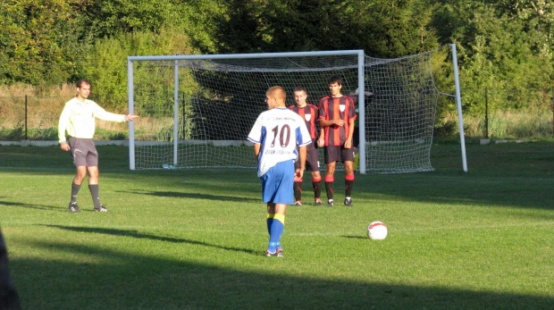 Grodziszczanka - Pogoń Leżajsk (0:3), 28.09.2011 r. - II runda okręgowego Pucharu Polski #GrodziszczankaGrodziskoDolne #lezajsk #lezajsktm #leżajsk #PiłkaNożna #pogon #pogoń #PogońLeżajsk #seniorzy #sport