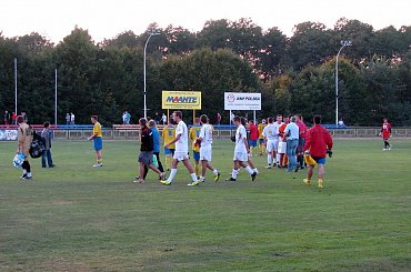 Pogoń Leżajsk - Czarni Jasło (1:3), 01.10.2011 r. - IV liga podkarpacka #czarni #CzarniJasło #jasło #lezajsk #lezajsktm #leżajsk #PiłkaNożna #pogon #pogoń #PogońLeżajsk #sport