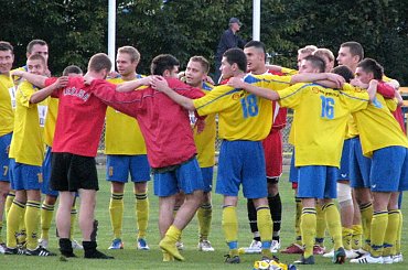 Pogoń Leżajsk - Czarni Jasło (1:3), 01.10.2011 r. - IV liga podkarpacka #czarni #CzarniJasło #jasło #lezajsk #lezajsktm #leżajsk #PiłkaNożna #pogon #pogoń #PogońLeżajsk #sport