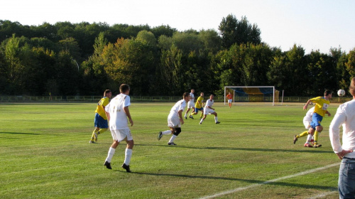 Pogoń Leżajsk - Czarni Jasło (1:3), 01.10.2011 r. - IV liga podkarpacka #czarni #CzarniJasło #jasło #lezajsk #lezajsktm #leżajsk #PiłkaNożna #pogon #pogoń #PogońLeżajsk #sport