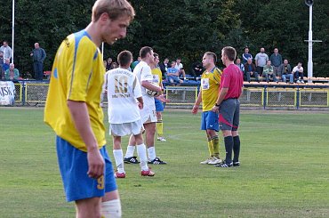Pogoń Leżajsk - Czarni Jasło (1:3), 01.10.2011 r. - IV liga podkarpacka #czarni #CzarniJasło #jasło #lezajsk #lezajsktm #leżajsk #PiłkaNożna #pogon #pogoń #PogońLeżajsk #sport