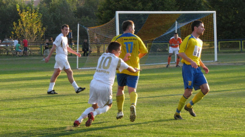 Pogoń Leżajsk - Czarni Jasło (1:3), 01.10.2011 r. - IV liga podkarpacka #czarni #CzarniJasło #jasło #lezajsk #lezajsktm #leżajsk #PiłkaNożna #pogon #pogoń #PogońLeżajsk #sport