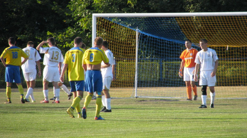 Pogoń Leżajsk - Czarni Jasło (1:3), 01.10.2011 r. - IV liga podkarpacka #czarni #CzarniJasło #jasło #lezajsk #lezajsktm #leżajsk #PiłkaNożna #pogon #pogoń #PogońLeżajsk #sport