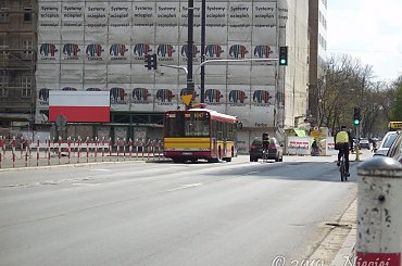 Komunikacja miejska w centrum Warszawy podczas uroczystości żałobnych. #KomunikacjaMiejska #MZA #PKSGrodzisk #Michalczewski #objazdy #Warszawa #Centrum #zasilenia #Ikarus #MAN #Jelcz #SolarisStalowa #Ostrobramska #Woronicza #Kleszczowa #Redutowa