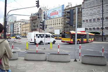 Komunikacja miejska w centrum Warszawy podczas uroczystości żałobnych. #KomunikacjaMiejska #MZA #PKSGrodzisk #Michalczewski #objazdy #Warszawa #Centrum #zasilenia #Ikarus #MAN #Jelcz #SolarisStalowa #Ostrobramska #Woronicza #Kleszczowa #Redutowa
