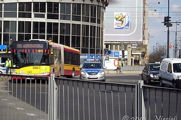 Komunikacja miejska w centrum Warszawy podczas uroczystości żałobnych. #KomunikacjaMiejska #MZA #PKSGrodzisk #Michalczewski #objazdy #Warszawa #Centrum #zasilenia #Ikarus #MAN #Jelcz #SolarisStalowa #Ostrobramska #Woronicza #Kleszczowa #Redutowa