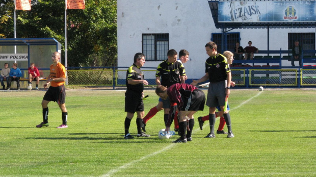 Pogoń Leżajsk - Wisłok Strzyżów 02.10.2011 r.- II liga podkarpacka juniorów starszych i młodszych #juniorzy #lezajsk #lezajsktm #leżajsk #PiłkaNożna #pogon #pogoń #PogońLeżajsk #sport #strzyżów #wisłok #WisłokStrzyżów