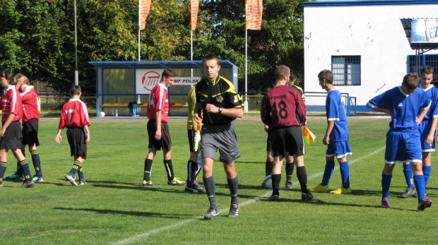 Pogoń Leżajsk - Wisłok Strzyżów 02.10.2011 r.- II liga podkarpacka juniorów starszych i młodszych #juniorzy #lezajsk #lezajsktm #leżajsk #PiłkaNożna #pogon #pogoń #PogońLeżajsk #sport #strzyżów #wisłok #WisłokStrzyżów