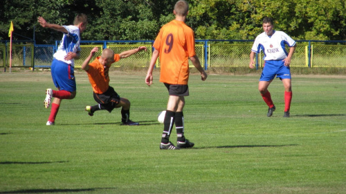 Pogoń Leżajsk - Wisłok Strzyżów 02.10.2011 r.- II liga podkarpacka juniorów starszych i młodszych #juniorzy #lezajsk #lezajsktm #leżajsk #PiłkaNożna #pogon #pogoń #PogońLeżajsk #sport #strzyżów #wisłok #WisłokStrzyżów