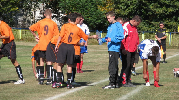 Pogoń Leżajsk - Wisłok Strzyżów 02.10.2011 r.- II liga podkarpacka juniorów starszych i młodszych #juniorzy #lezajsk #lezajsktm #leżajsk #PiłkaNożna #pogon #pogoń #PogońLeżajsk #sport #strzyżów #wisłok #WisłokStrzyżów