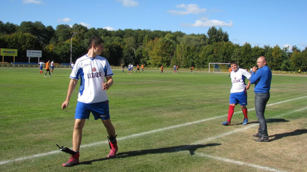 Pogoń Leżajsk - Wisłok Strzyżów 02.10.2011 r.- II liga podkarpacka juniorów starszych i młodszych #juniorzy #lezajsk #lezajsktm #leżajsk #PiłkaNożna #pogon #pogoń #PogońLeżajsk #sport #strzyżów #wisłok #WisłokStrzyżów