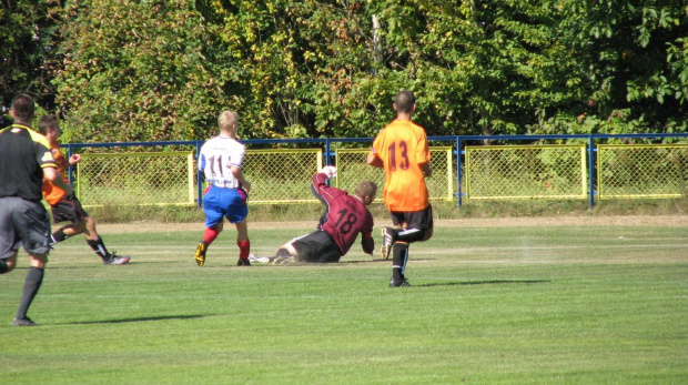 Pogoń Leżajsk - Wisłok Strzyżów 02.10.2011 r.- II liga podkarpacka juniorów starszych i młodszych #juniorzy #lezajsk #lezajsktm #leżajsk #PiłkaNożna #pogon #pogoń #PogońLeżajsk #sport #strzyżów #wisłok #WisłokStrzyżów