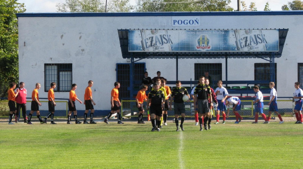 Pogoń Leżajsk - Wisłok Strzyżów 02.10.2011 r.- II liga podkarpacka juniorów starszych i młodszych #juniorzy #lezajsk #lezajsktm #leżajsk #PiłkaNożna #pogon #pogoń #PogońLeżajsk #sport #strzyżów #wisłok #WisłokStrzyżów