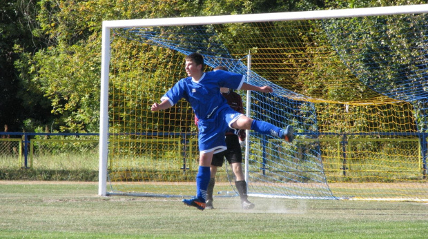 Pogoń Leżajsk - Wisłok Strzyżów 02.10.2011 r.- II liga podkarpacka juniorów starszych i młodszych #juniorzy #lezajsk #lezajsktm #leżajsk #PiłkaNożna #pogon #pogoń #PogońLeżajsk #sport #strzyżów #wisłok #WisłokStrzyżów