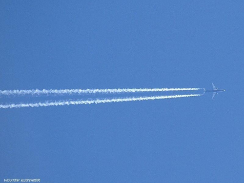 A321 (VP-BQR) relacji Moskwa-Frankfurt nad Suwałkami
20 kwietnia 2010 - 16:22 #samoloty #Suwałki #LotnictwoPasażerskie