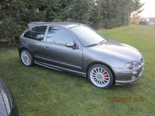 MG ZR 100