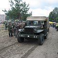 Rekonstruktorzy przemieszczają się na stanowiska #Militariada2011 #NowaDęba #RekonstrukcjaHistoryczna