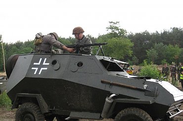 Powrót pojazdów po akcji #Militariada2011 #NowaDęba #RekonstrukcjaHistoryczna