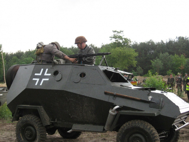 Powrót pojazdów po akcji #Militariada2011 #NowaDęba #RekonstrukcjaHistoryczna