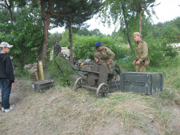 II-wojenny ciężki karabin maszynowy #Militariada2012 #NowaDęba #RekonstrukcjaHistoryczna