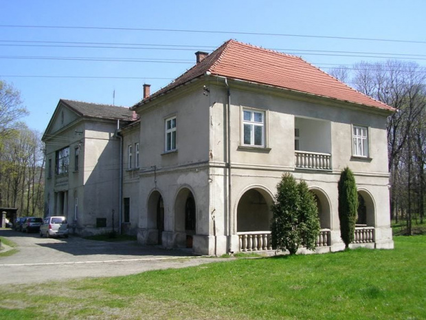 Jaszczurowa (małopolskie) - pałac