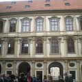 Praga - dziedziniec Pałacu Wallensteina #praga #wycieczka #zwiedzanie #czechy