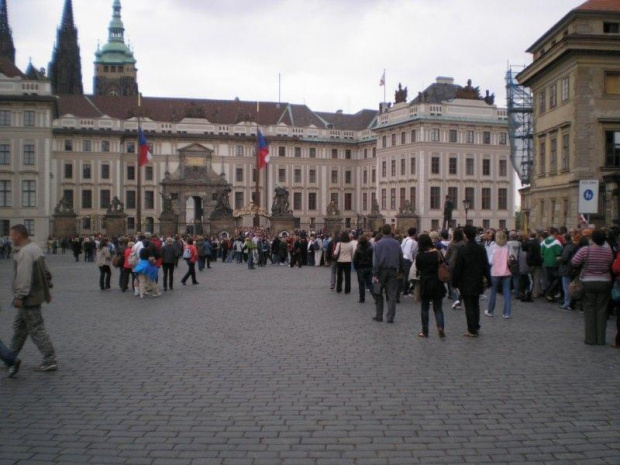 Praga - na placu Hradczańskim #praga #wycieczka #zwiedzanie #czechy