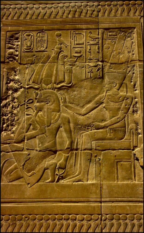 Pismo starożytnego Egiptu opiera się na 3 rodzajach hieroglifów: znakach fonetycznych, ideograficznych oraz determinatywach #egipt #faraon #podroze