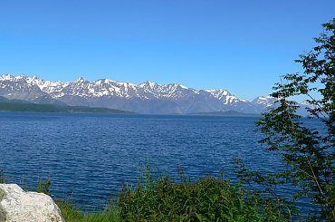3.07.2005 Góry w okolicy Lyngenfjorden. #góry #fiord