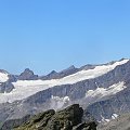 6.08.2007 Widok od schroniska Defreggerhaus (3982 m), z lewej Dreichemspitze (3499 m), z prawej Grose Geiger (3660 m). #Alpy #Austria #góry