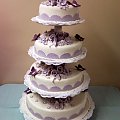 Tort 12kg Biało- Fioletowy z motylkami #wesele #tort #kościół #kolor #PaniMłoda #ślub