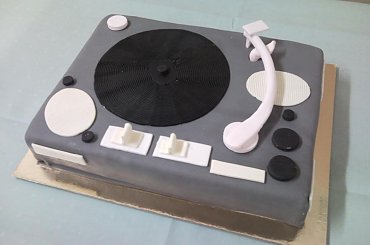 Tort dla dj #Gramofon #tort #muzyka #stereo