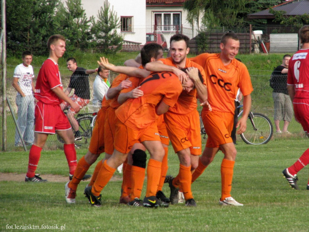 CCC Dąbrówki-Pogoń Leżajsk (2:2), karne (5:4), 16.06.2010 r. #lezajsk #leżajsk #pogoń #pogon #PogońLeżajsk #sport #PiłkaNozna #lezajsktm #dąbrówki #CCCDąbrówki