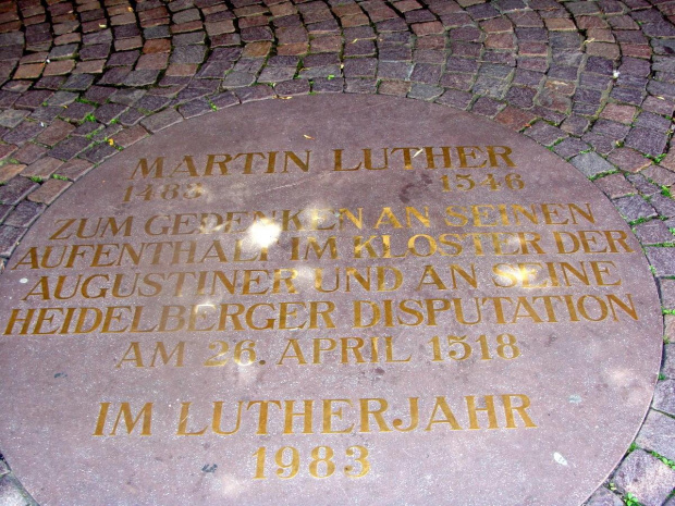 Uniwersytet Ruprechta-Karola w Heidelbergu - najstarsza niemiecka wyższa uczelnia TABLICA UPAMIĘTNIAJĄCA POBYT MARTINA LUTERA KINGA #MIASTA #NIEMCY #HEIDELBERG