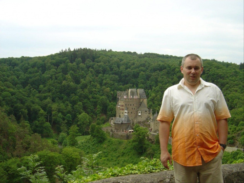 Burg Eltz #Burg #Eltz #Zamek #Niemcy #rzeka #las