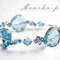 538B. Kryształy Swarovski aquamarine i aquamarine satin na srebrze - bransoletka
kryształy największe 18mm
małe kryształki 4mm i 8mm
wykończenie w srebrze