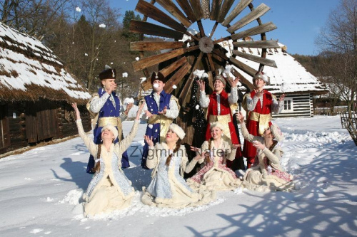 luty'2010 - plener ZTL Sanok w skansenie (zdjęcia Zygmunta Natera) #plener #luty #skansen #ZTLSANOK