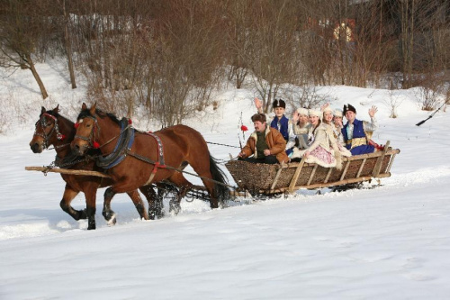 luty'2010 - plener ZTL Sanok w skansenie (zdjęcia Zygmunta Natera) #plener #luty #skansen #ZTLSANOK