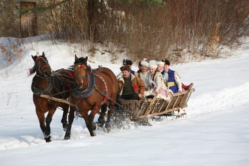 luty'2010 - plener ZTL Sanok w skansenie (zdjęcia Zygmunta Natera) #plener #luty #skansen #ZTLSANOK